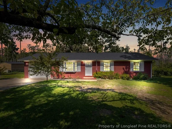 263 Brewster Dr, Fayetteville, NC 28303