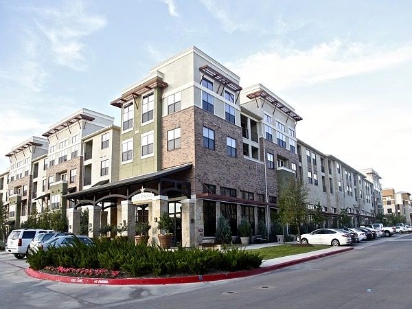 1st image of 8100 Gaylord Pkwy