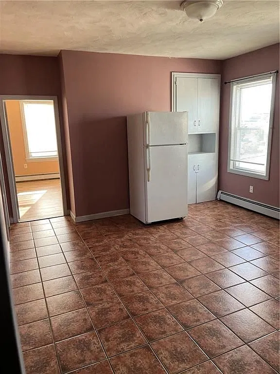 2 bed, 1.0 bath, 900 sqft, $1,700 — Photo 1