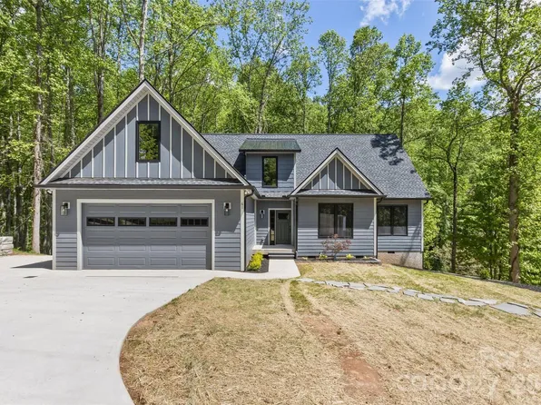 61 Bamboo Trl, Candler, NC 28715