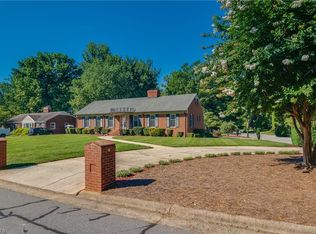 4205 Dogwood Dr, Greensboro, NC 27410