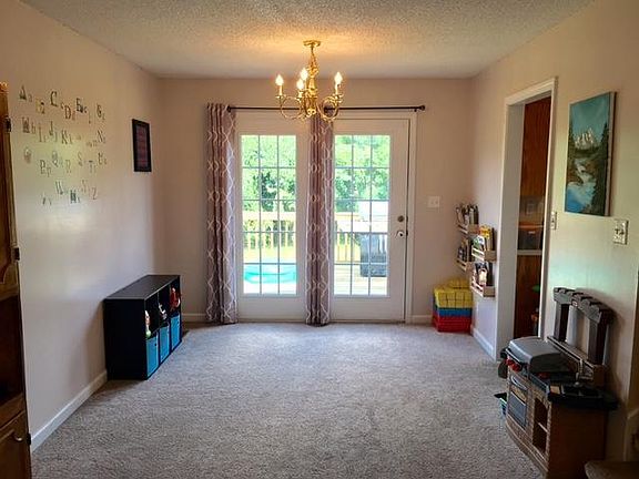 4th image of 1408 Buchanon Dr