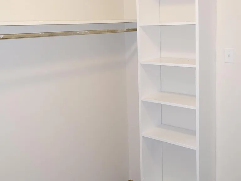 610 S Clinton St #4C — Photo 15