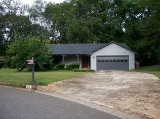 215 Maize Field Ct, Johns Creek, GA 30022