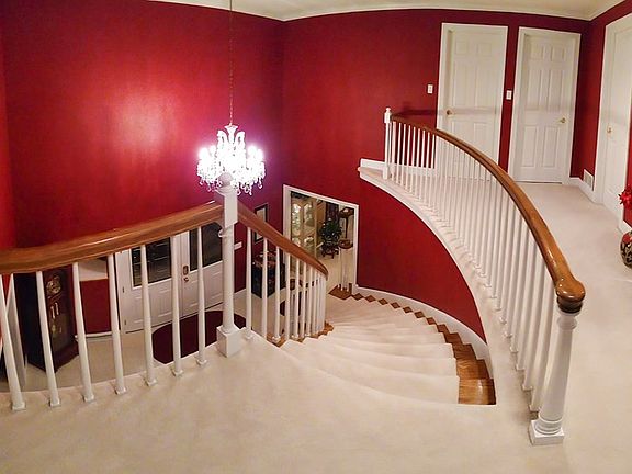5th image of 4 Woodland Ln