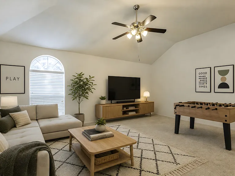 10640 Colfax Dr — Photo 16