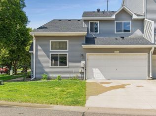 670 Kingfisher Ln APT G, Woodbury, MN 55125