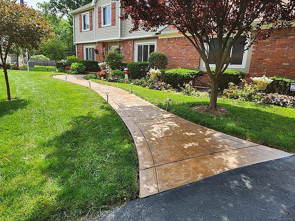 2nd image of 7135 Keston Cir