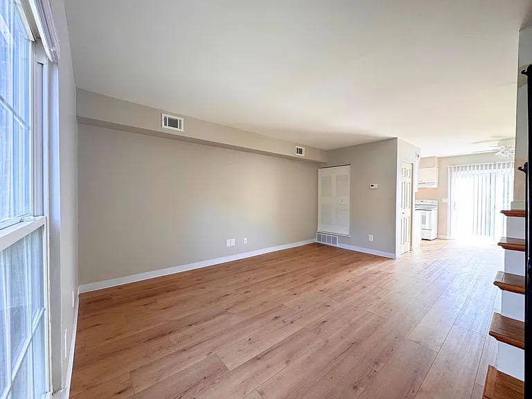 Butler Townhomes — Photo 36