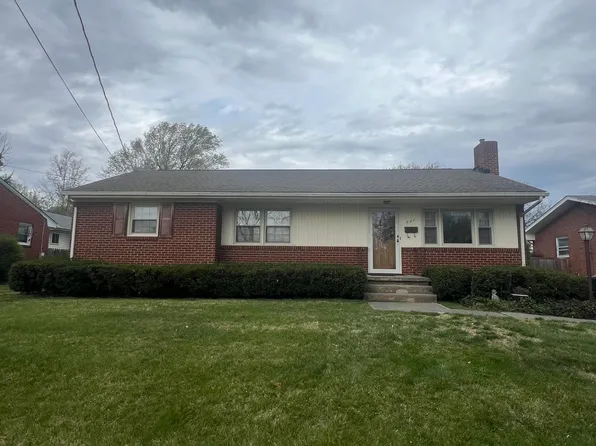 721 Boon St, Salem, VA 24153