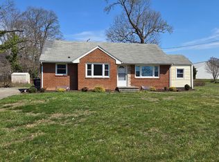 2676 Mountain View Rd, Vinton, VA 24179
