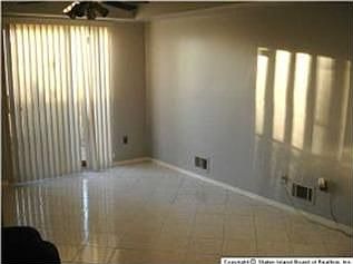 2nd image of 12 Princess Ln