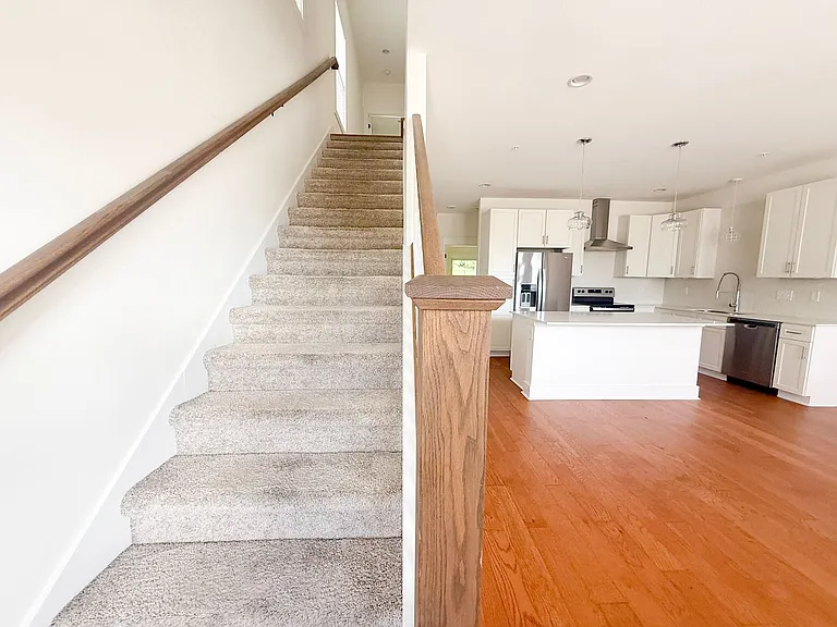 208 Allison Way — Photo 18