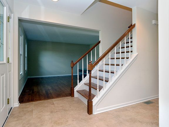 5th image of 2320 N James Ct