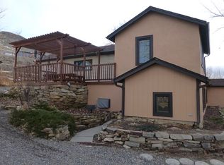 428 Southfork Rd, Cody, WY 82414