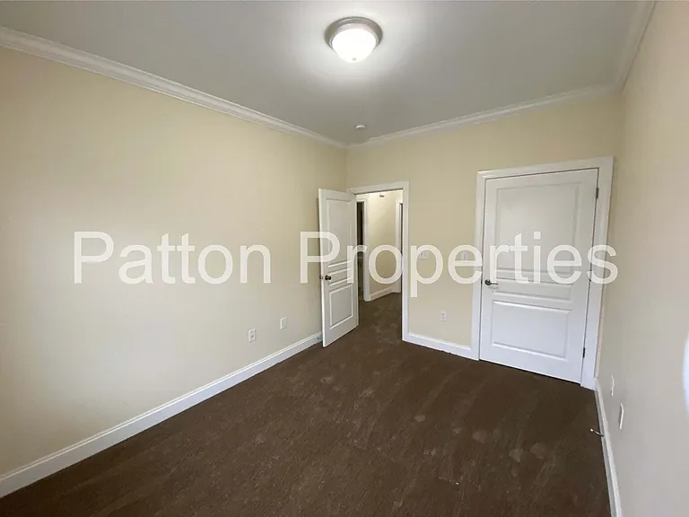 1308 Pulaski St - Inside CoC - R09009-09-12 — Photo 23