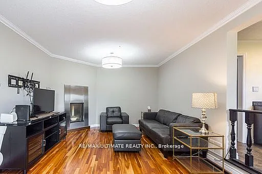 34 Briarwood Cres — Photo 16