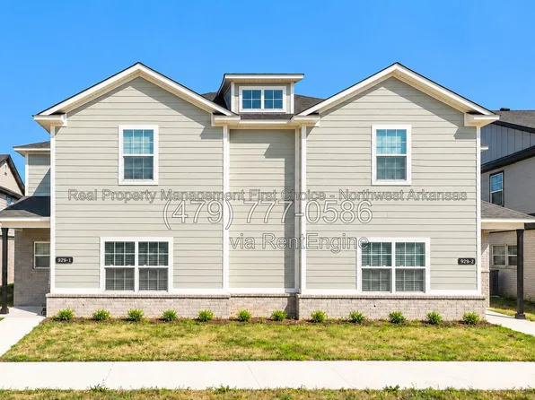 929 S Amarillo Ave #1, Fayetteville, AR 72704