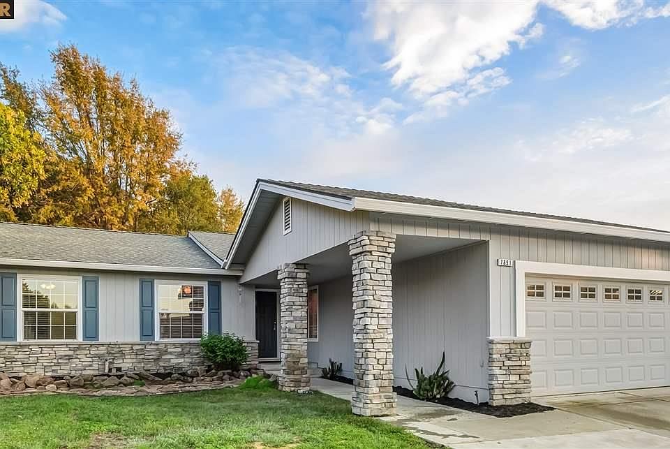 1st image of 7891 Jade Cir