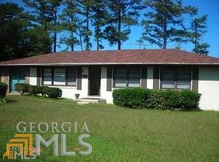 503 E McIntosh Rd, Griffin, GA 30223
