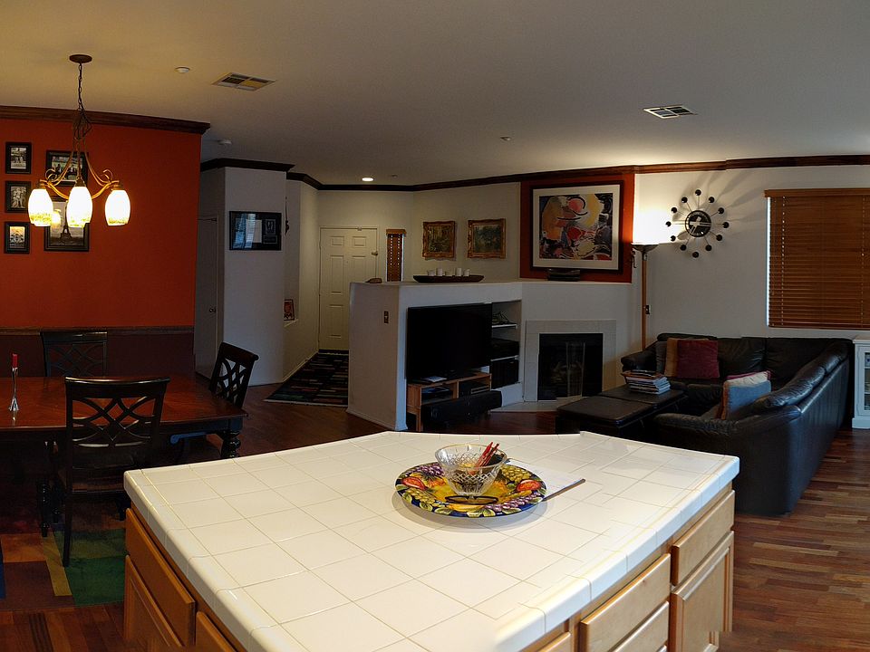 entrance and living area