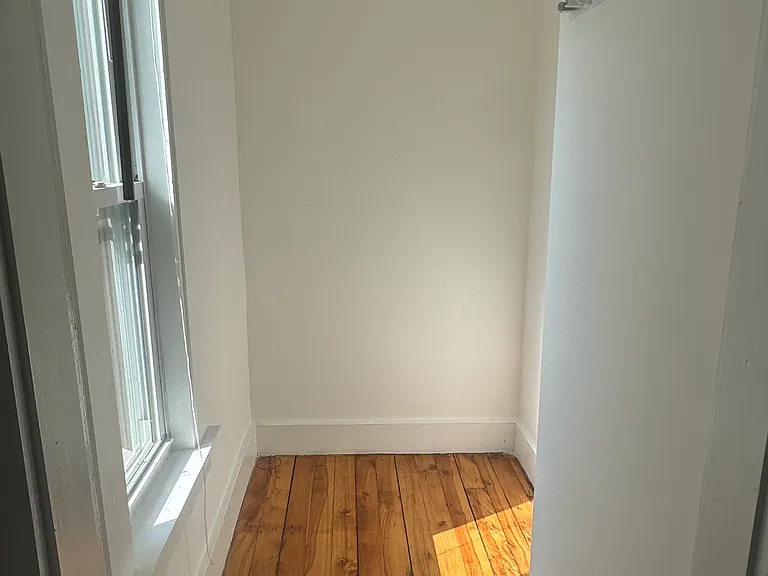 177 Belmont St #1L — Photo 11