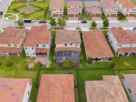 5th image of 10418 Siddington Dr