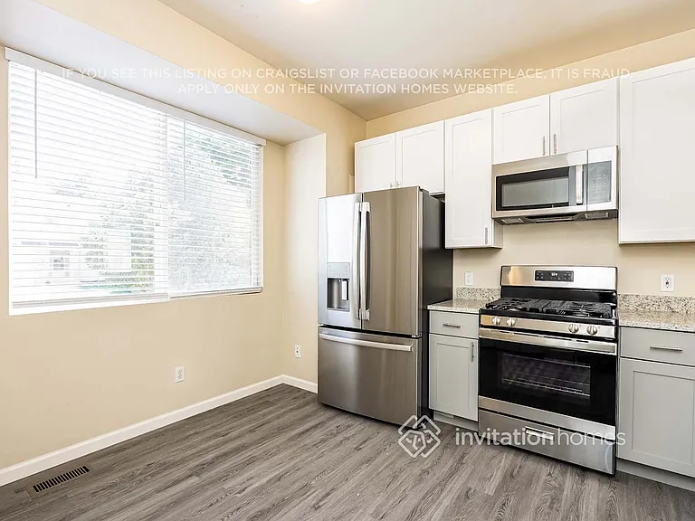 2990 Frazier Ln — Photo 6