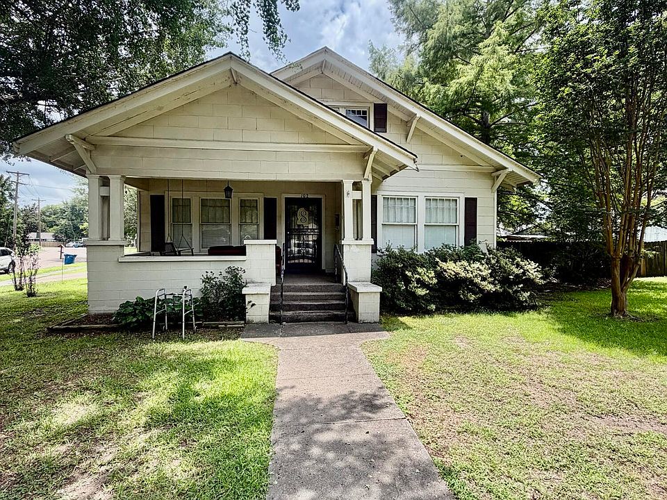 1st image of 102 Elm Ave