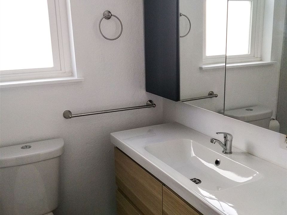 1st image of 840 30th St