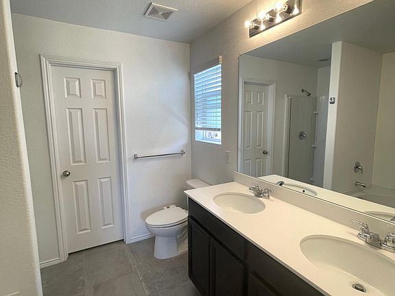 5th image of 3105 Adrian Creek Dr