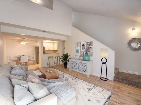 435 W 9th St Unit B4, Upland, CA 91786