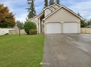 8613 120th St E, Puyallup, WA