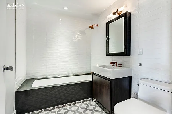 Rented by Sotheby's International Realty | media 9