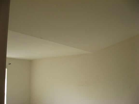 3rd image of 1220 Whitney Ave Unit 2J