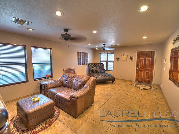 5th image of 11322 E Emelita Ave