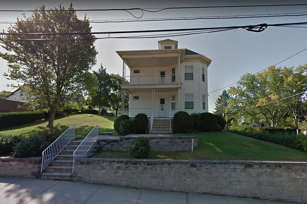 1 bed, 850 sqft, $1,395 — Photo 1