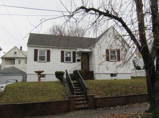 467 E 28th St, Paterson, NJ 07514