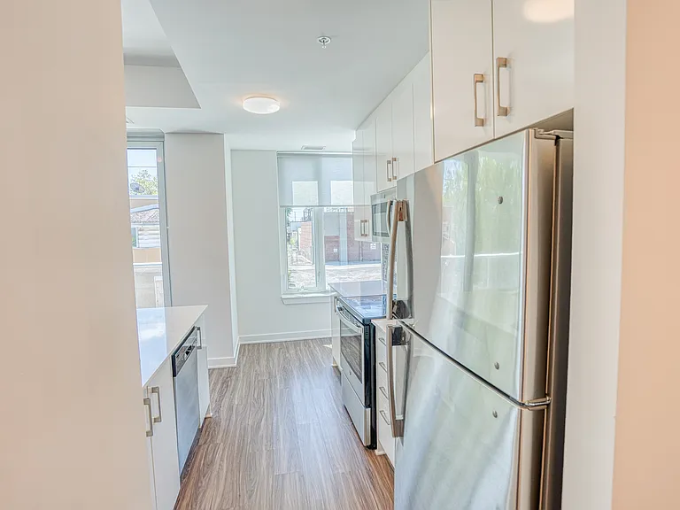 175 Carruthers Ave — Photo 10