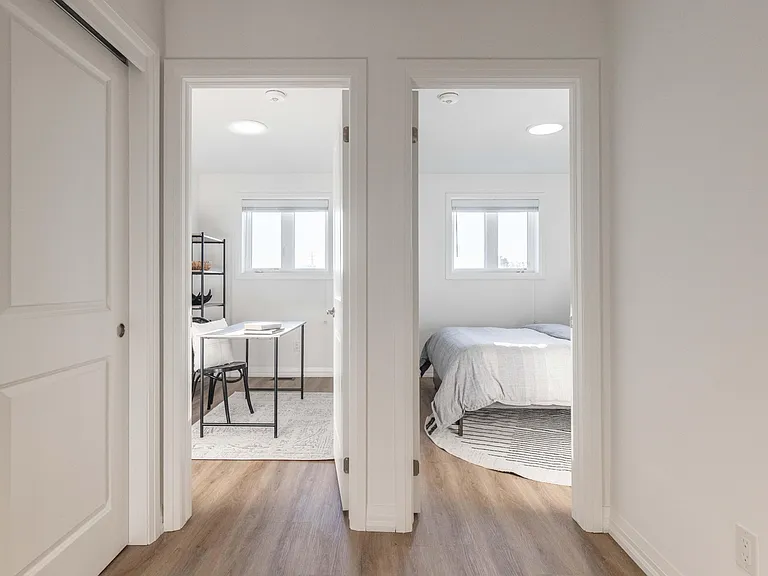 35 Southworth St — Photo 8