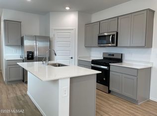 12141 E Morris Carson Dr, Vail, AZ 85641