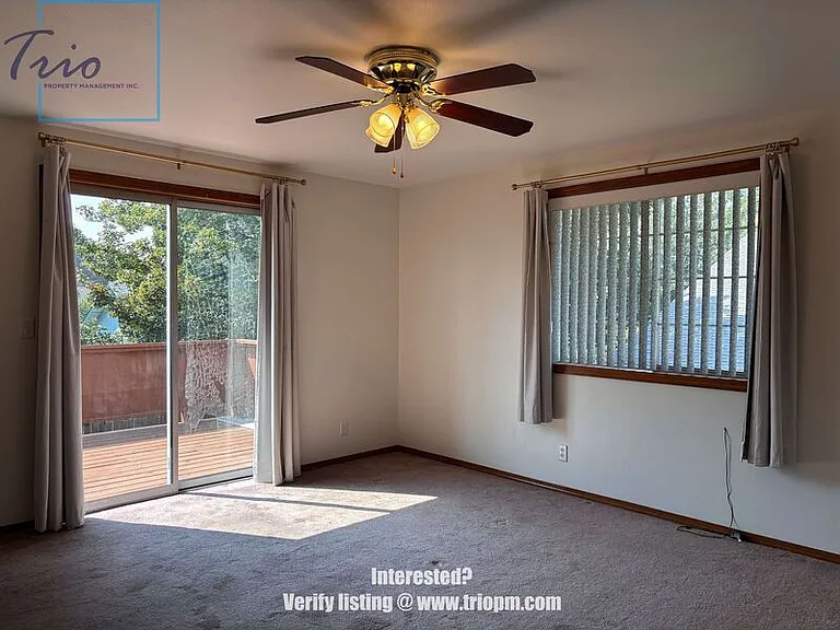 694 Driftwood Dr — Photo 13