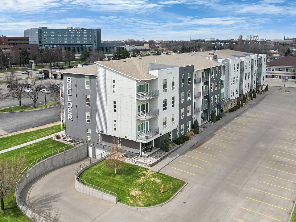 Boulder Apartments_Aerial