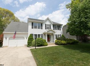 103 White Oak Dr, Egg Harbor Township, NJ 08234