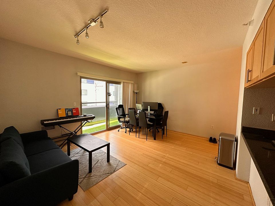 1st image of 201 Harrison St APT 320