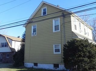 76 Washington Ave, Little Ferry, NJ 07643