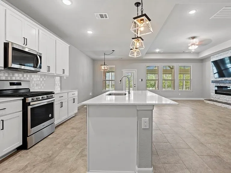 216 Elianne Lace Ct — Photo 12