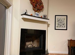 90 Honeysuckle Hill Ln, Easton, CT 06612