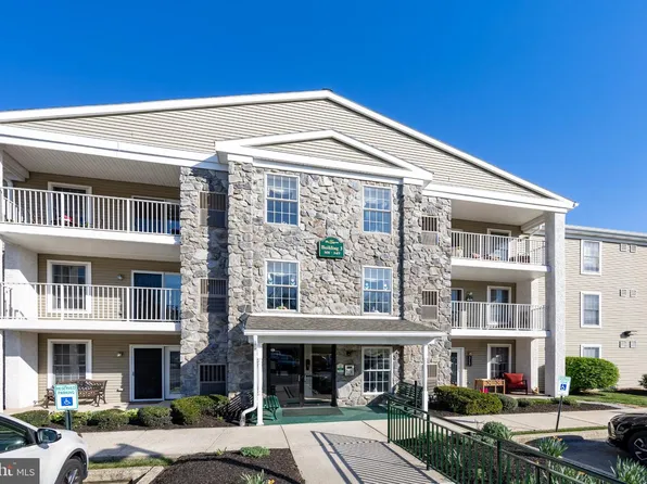 331 Brandon Rd W, Norristown, PA 19403