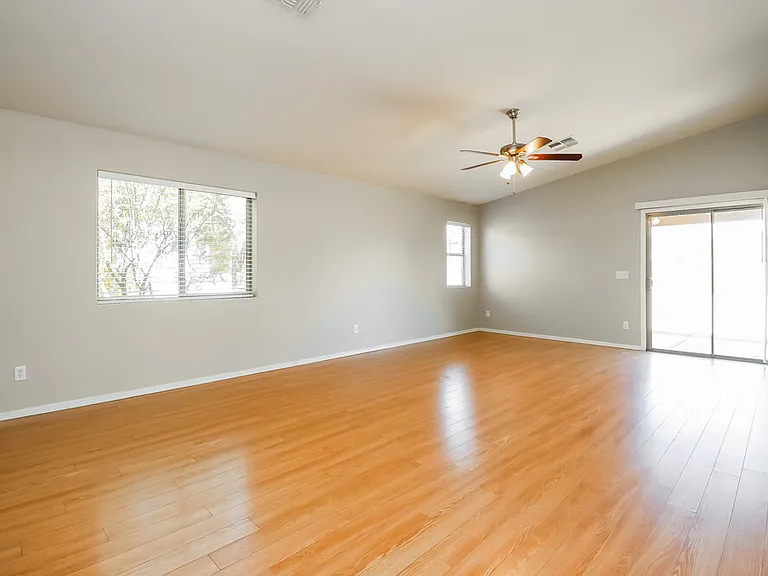 2942 W Kristina Ave — Photo 6